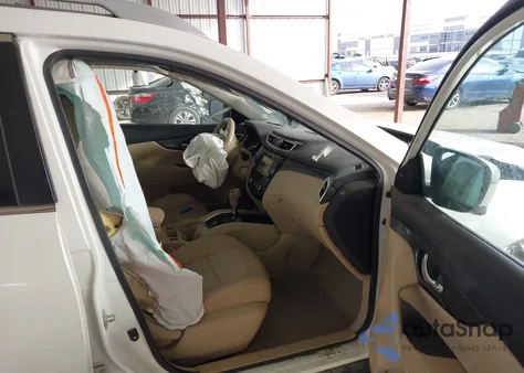 2015 Nissan Rogue Sl z USA, uszkodzony, nr VIN 5N1AT2MT1FC802183